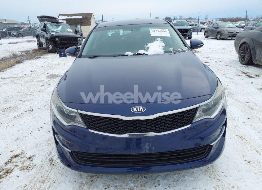 Photo 12 of 2018 Kia Optima LX (VIN 5XXGT4L31JG220010)