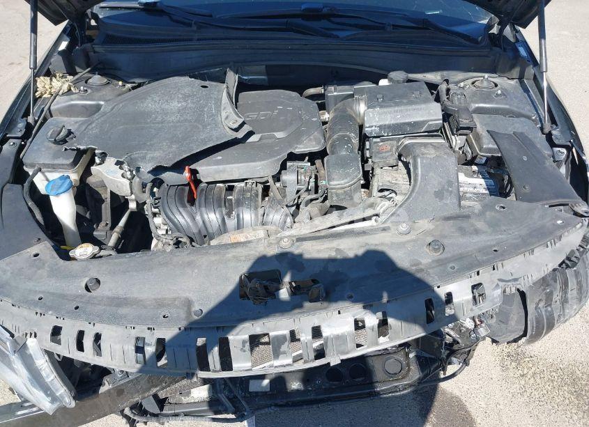 Photo 10 of 2018 Kia Optima LX (VIN 5XXGT4L31JG239754)