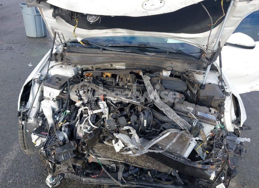 Photo 10 of 2018 Kia Optima S (VIN 5XXGT4L31JG240869)