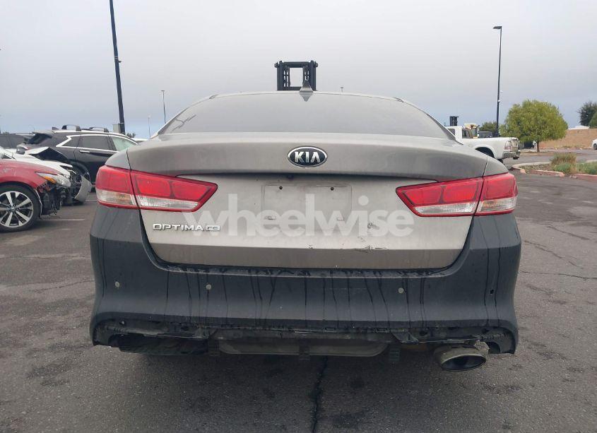 Photo 17 of 2018 Kia Optima LX (VIN 5XXGT4L31JG241794)
