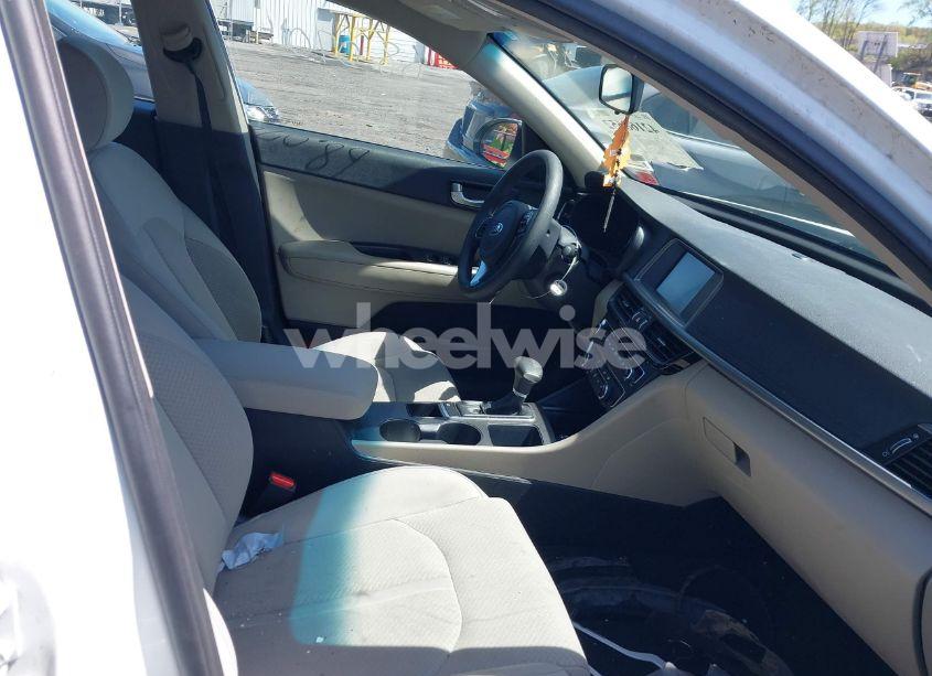 Photo 5 of 2018 Kia Optima LX (VIN 5XXGT4L31JG261091)