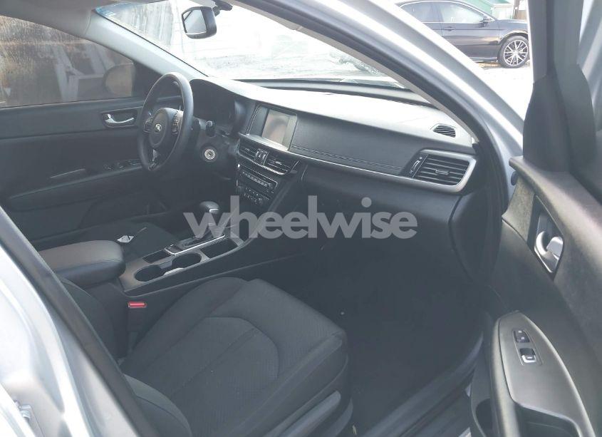 Photo 5 of 2018 Kia Optima LX (VIN 5XXGT4L31JG263763)