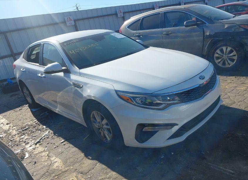 2019 Kia Optima LX (VIN 5XXGT4L31KG279284) main photo