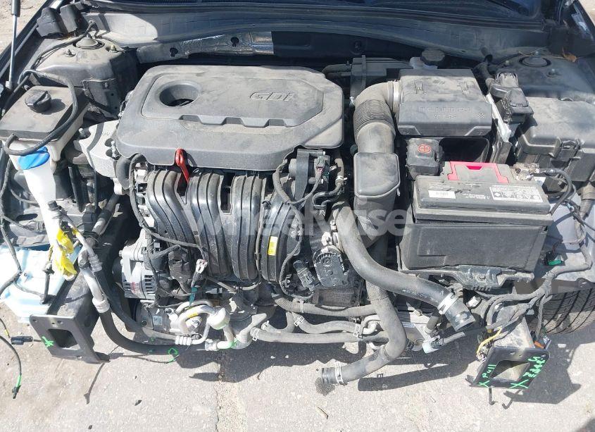 Photo 10 of 2019 Kia Optima LX (VIN 5XXGT4L31KG289393)