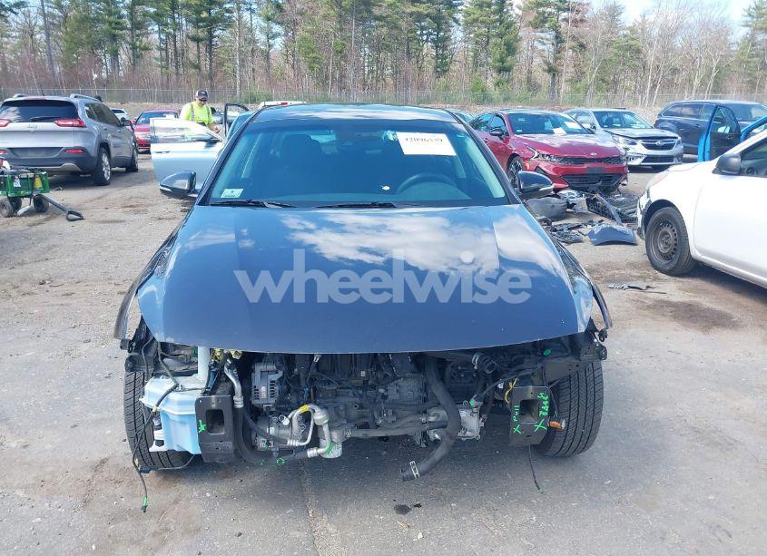 Photo 13 of 2019 Kia Optima LX (VIN 5XXGT4L31KG289393)