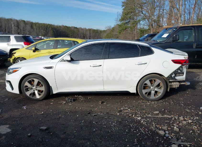 Photo 14 of 2019 Kia Optima S (VIN 5XXGT4L31KG297929)