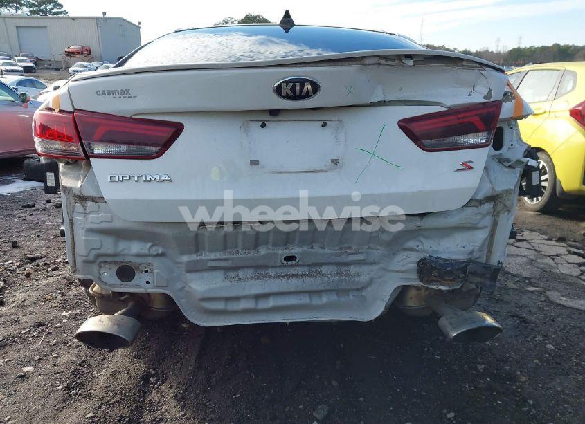 Photo 16 of 2019 Kia Optima S (VIN 5XXGT4L31KG297929)