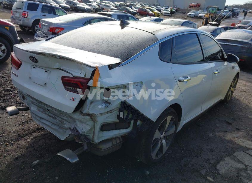 Photo 4 of 2019 Kia Optima S (VIN 5XXGT4L31KG297929)