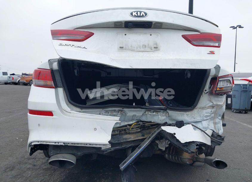 Photo 17 of 2019 Kia Optima S (VIN 5XXGT4L31KG322280)