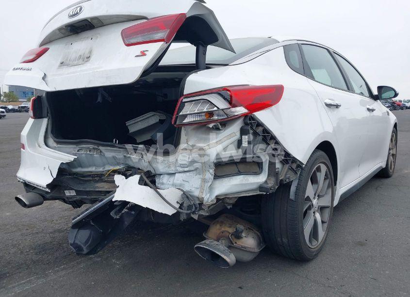Photo 4 of 2019 Kia Optima S (VIN 5XXGT4L31KG322280)