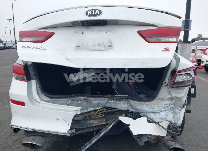 Photo 6 of 2019 Kia Optima S (VIN 5XXGT4L31KG322280)