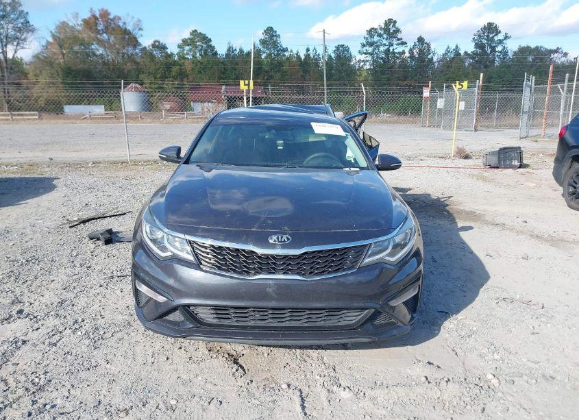 Photo 12 of 2019 Kia Optima LX (VIN 5XXGT4L31KG323932)