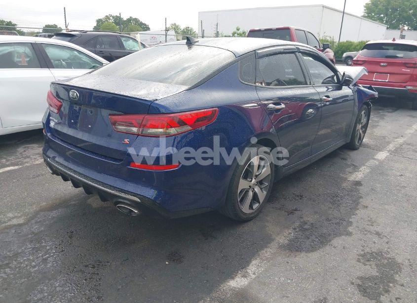 Photo 4 of 2019 Kia Optima S (VIN 5XXGT4L31KG328032)