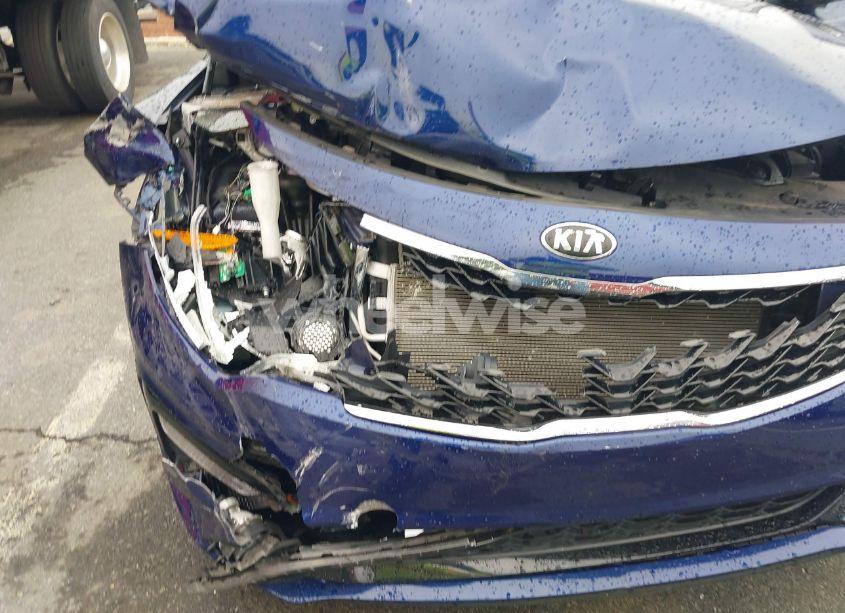 Photo 6 of 2019 Kia Optima S (VIN 5XXGT4L31KG328032)