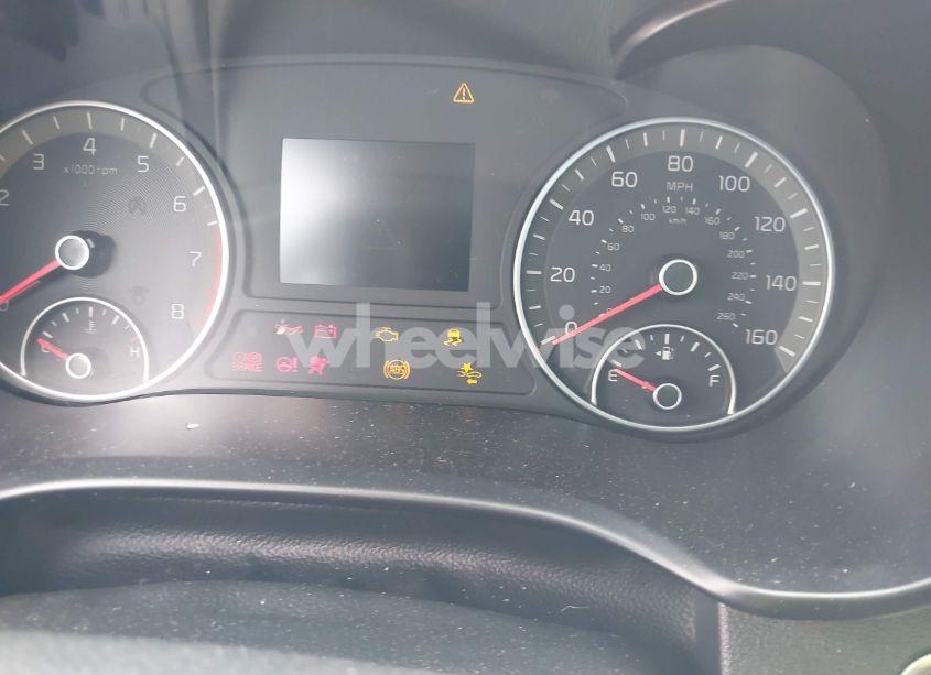 Photo 7 of 2019 Kia Optima S (VIN 5XXGT4L31KG328032)