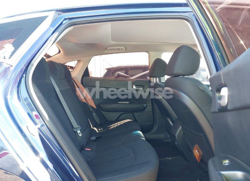 Photo 8 of 2019 Kia Optima LX/S (VIN 5XXGT4L31KG328631)