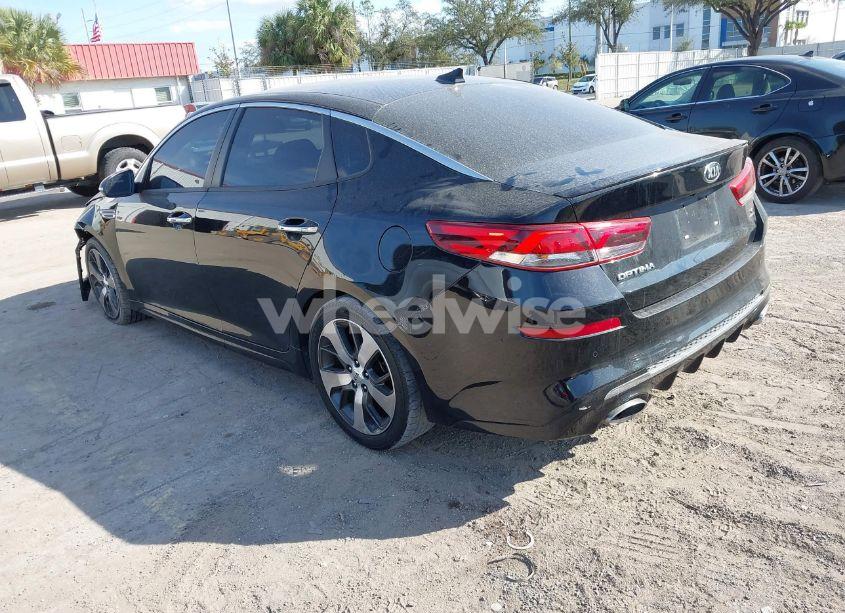 Photo 3 of 2019 Kia Optima S (VIN 5XXGT4L31KG329536)