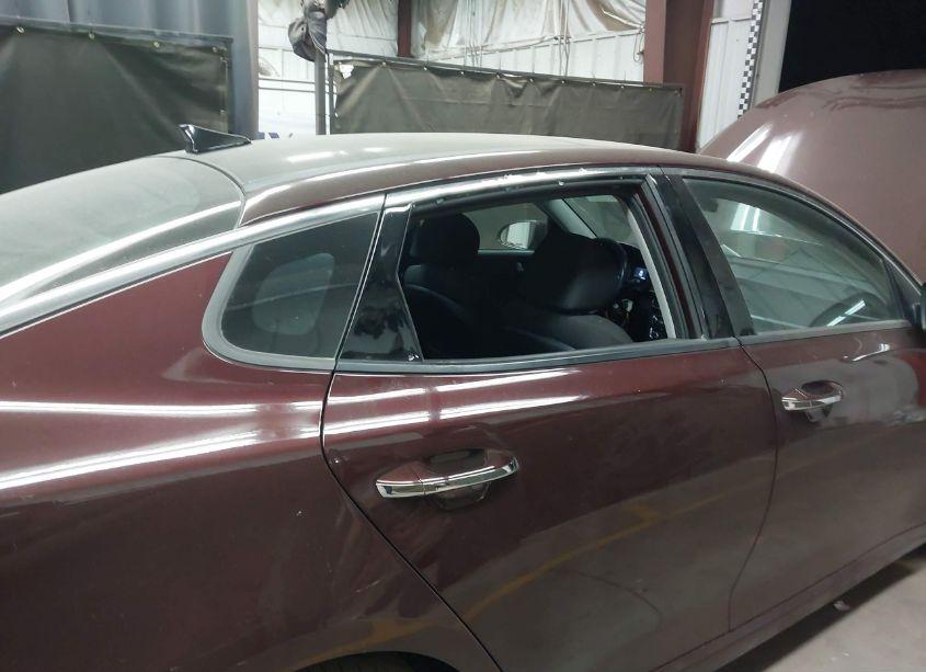 Photo 6 of 2019 Kia Optima LX (VIN 5XXGT4L31KG332968)