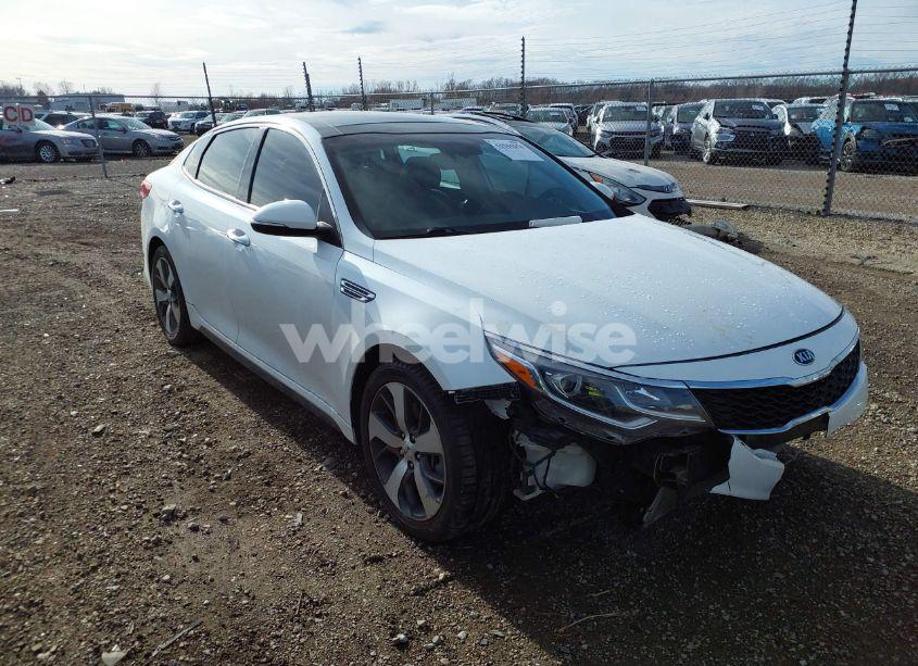 2019 Kia Optima S (VIN 5XXGT4L31KG334865) main photo