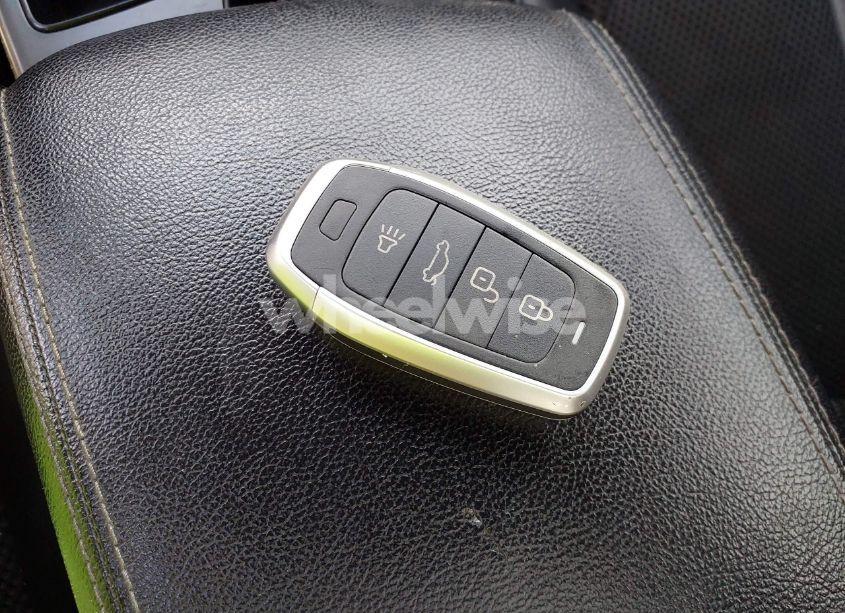 Photo 11 of 2019 Kia Optima S (VIN 5XXGT4L31KG334865)