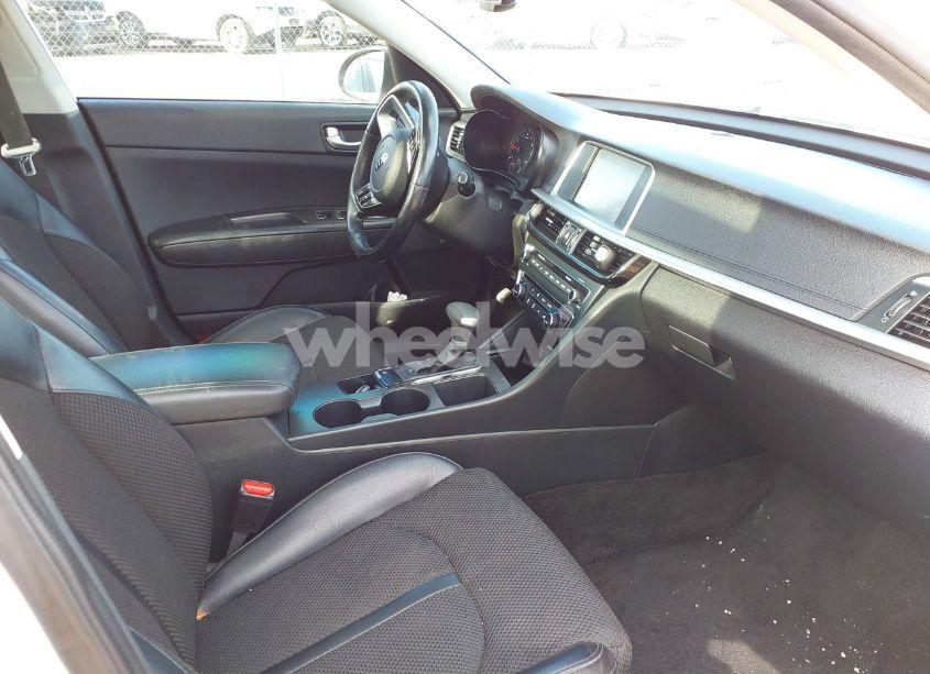 Photo 5 of 2019 Kia Optima S (VIN 5XXGT4L31KG334865)