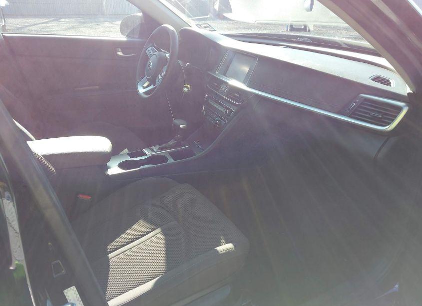 Photo 5 of 2019 Kia Optima LX (VIN 5XXGT4L31KG343405)