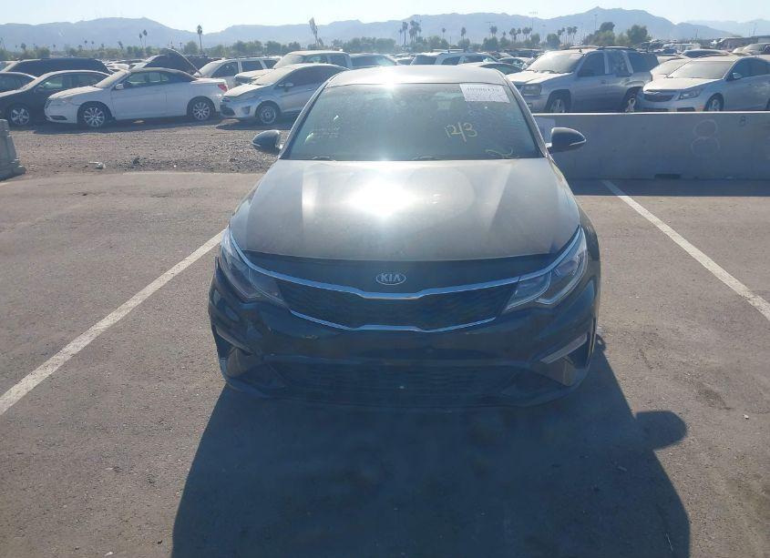 Photo 12 of 2019 Kia Optima LX (VIN 5XXGT4L31KG343906)
