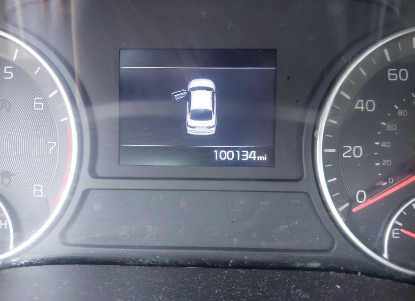 Photo 15 of 2019 Kia Optima LX (VIN 5XXGT4L31KG343906)