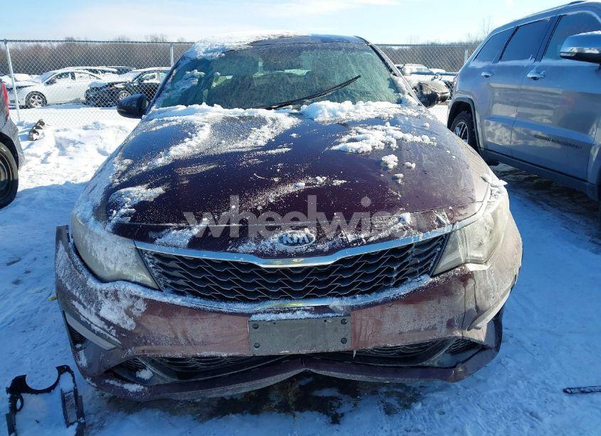 Photo 11 of 2019 Kia Optima LX (VIN 5XXGT4L31KG350385)