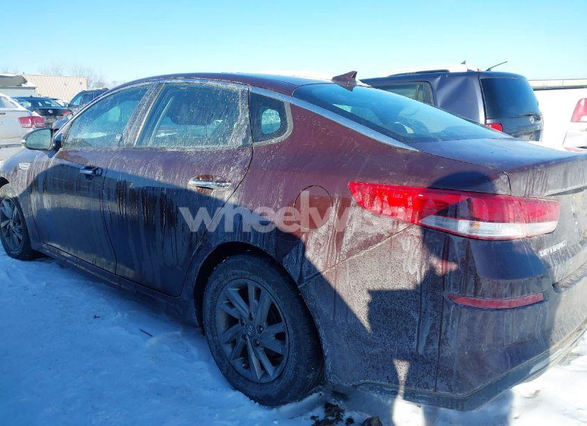 Photo 13 of 2019 Kia Optima LX (VIN 5XXGT4L31KG350385)