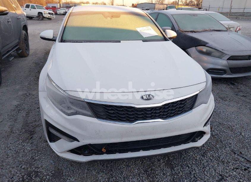 Photo 12 of 2019 Kia Optima LX (VIN 5XXGT4L31KG365159)