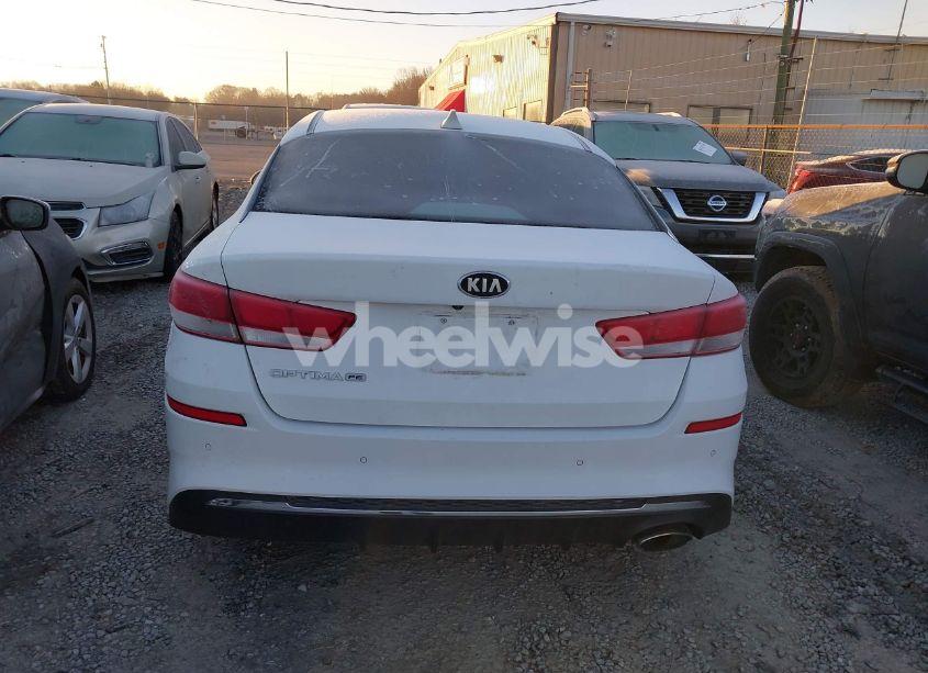 Photo 16 of 2019 Kia Optima LX (VIN 5XXGT4L31KG365159)