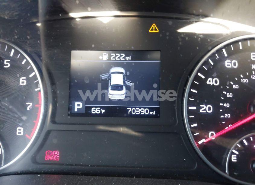 Photo 7 of 2019 Kia Optima LX (VIN 5XXGT4L31KG370877)