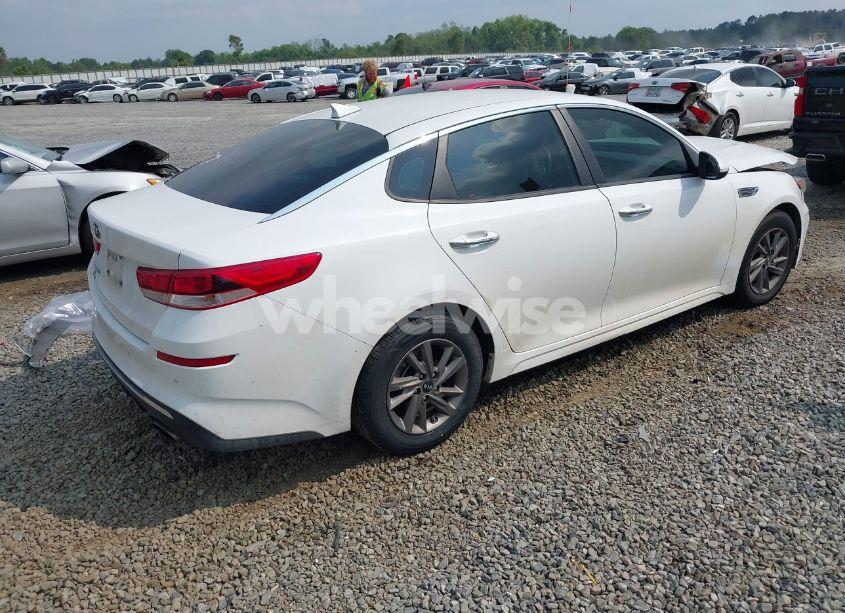 Photo 4 of 2020 Kia Optima LX (VIN 5XXGT4L31LG381346)