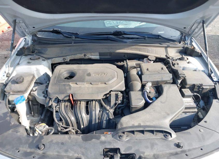 Photo 10 of 2020 Kia Optima LX (VIN 5XXGT4L31LG383131)