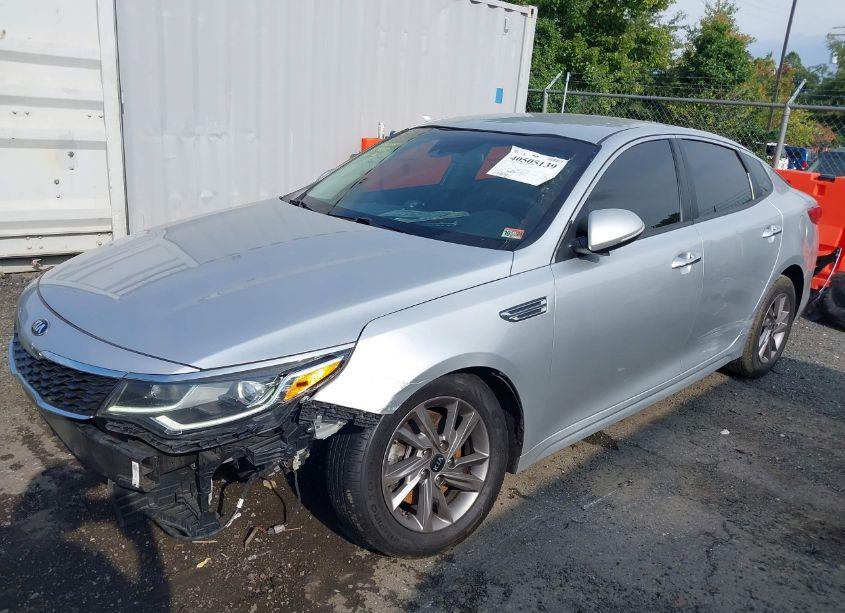 Photo 2 of 2020 Kia Optima LX (VIN 5XXGT4L31LG383131)