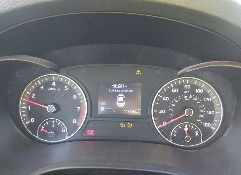 Photo 7 of 2020 Kia Optima LX (VIN 5XXGT4L31LG387647)