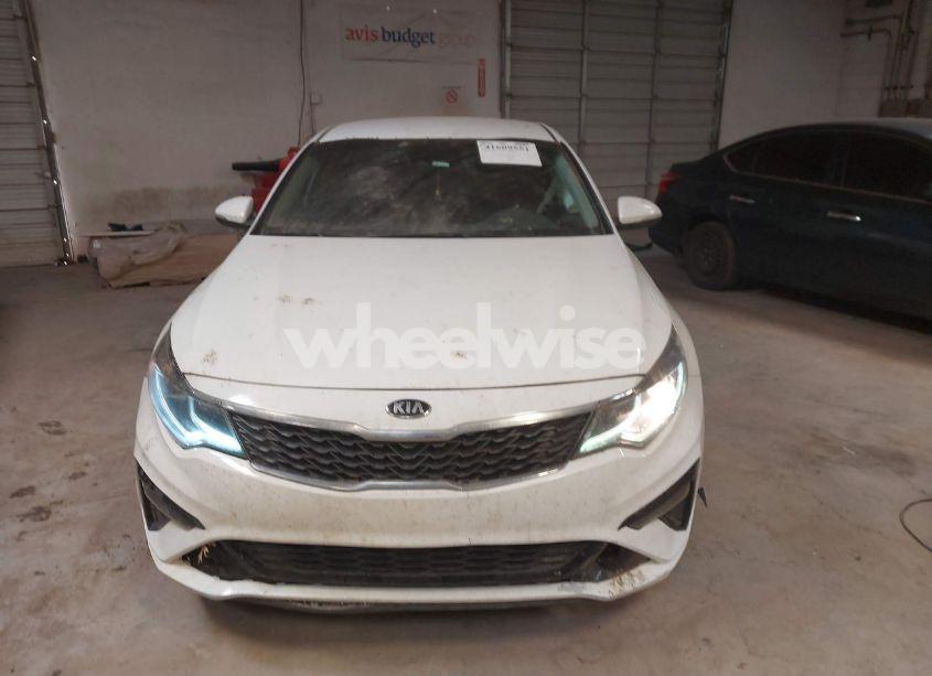 Photo 12 of 2020 Kia Optima LX (VIN 5XXGT4L31LG399796)