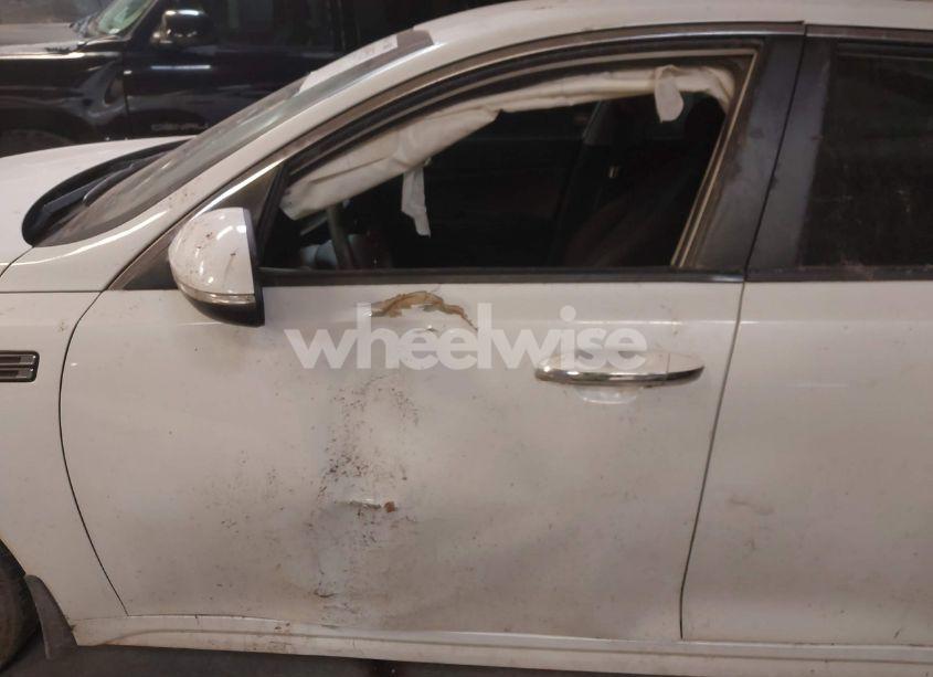 Photo 6 of 2020 Kia Optima LX (VIN 5XXGT4L31LG399796)