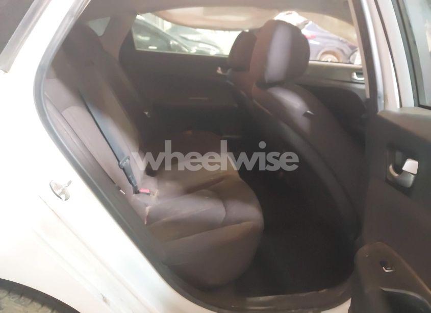 Photo 8 of 2020 Kia Optima LX (VIN 5XXGT4L31LG399796)