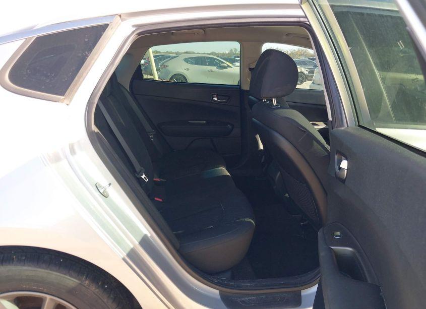 Photo 8 of 2020 Kia Optima LX (VIN 5XXGT4L31LG415026)