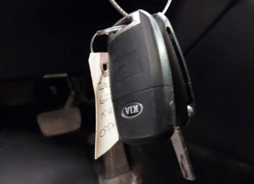 Photo 11 of 2020 Kia Optima LX (VIN 5XXGT4L31LG420601)