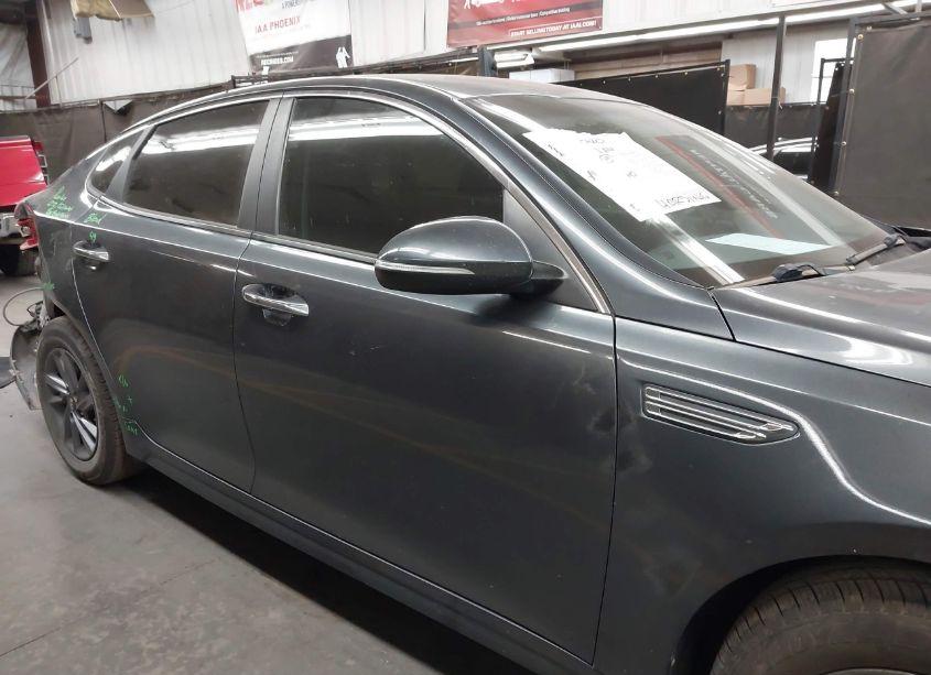 Photo 13 of 2020 Kia Optima LX (VIN 5XXGT4L31LG420601)