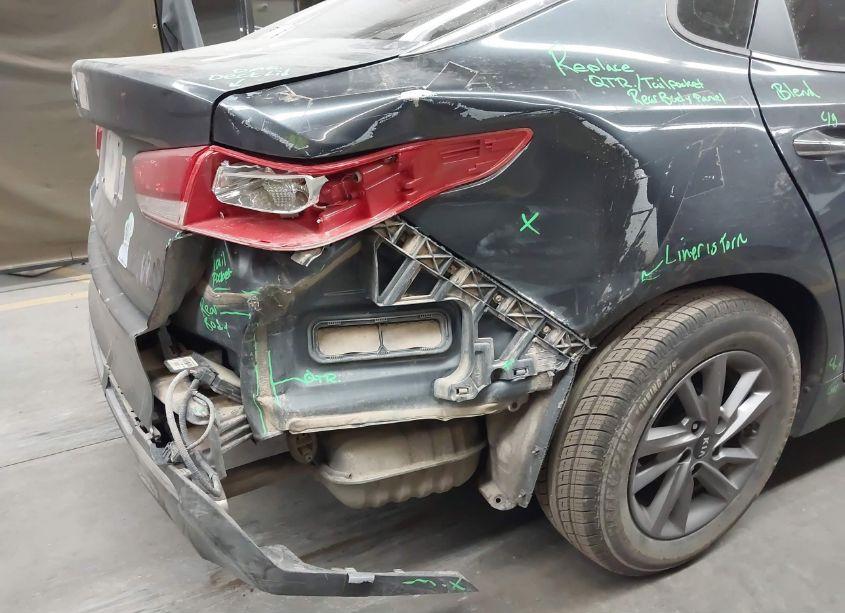 Photo 6 of 2020 Kia Optima LX (VIN 5XXGT4L31LG420601)