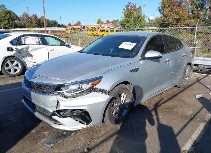 Photo 2 of 2020 Kia Optima LX (VIN 5XXGT4L31LG425507)
