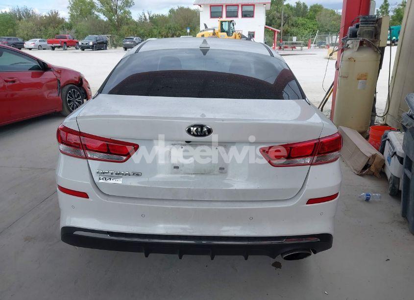 Photo 16 of 2020 Kia Optima LX (VIN 5XXGT4L31LG427080)