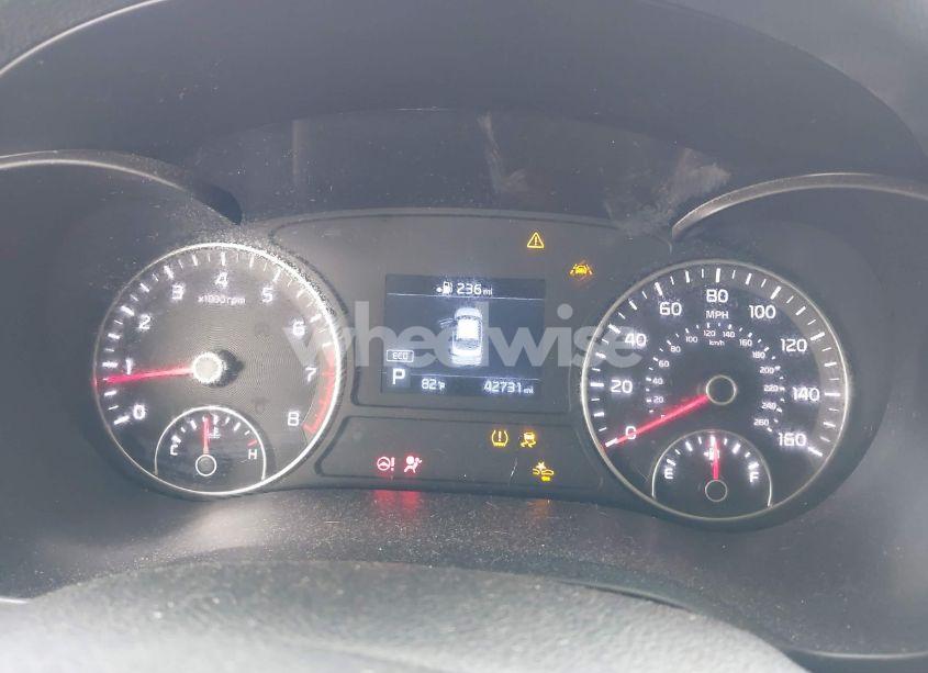 Photo 7 of 2020 Kia Optima LX (VIN 5XXGT4L31LG427080)