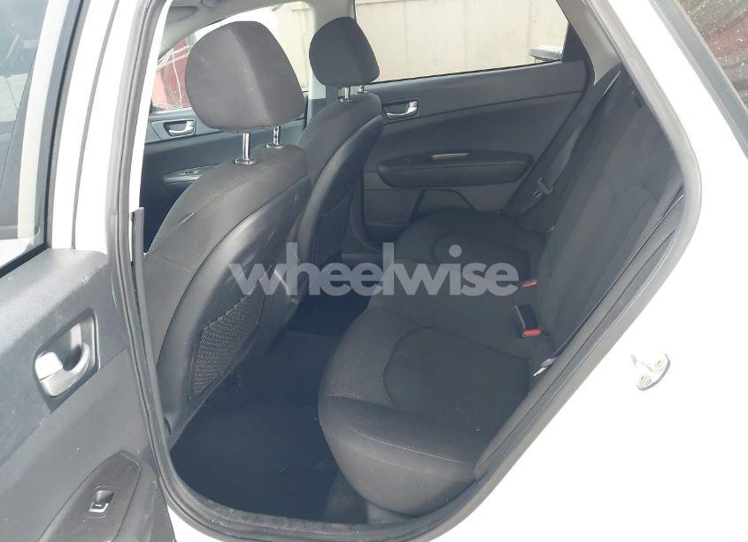 Photo 8 of 2020 Kia Optima LX (VIN 5XXGT4L31LG427080)