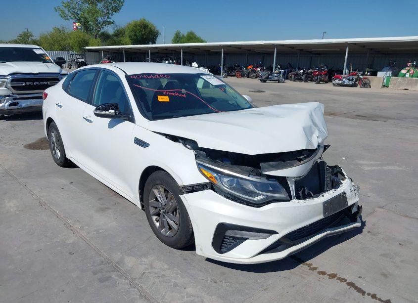 2020 Kia Optima LX (VIN 5XXGT4L31LG429265) main photo