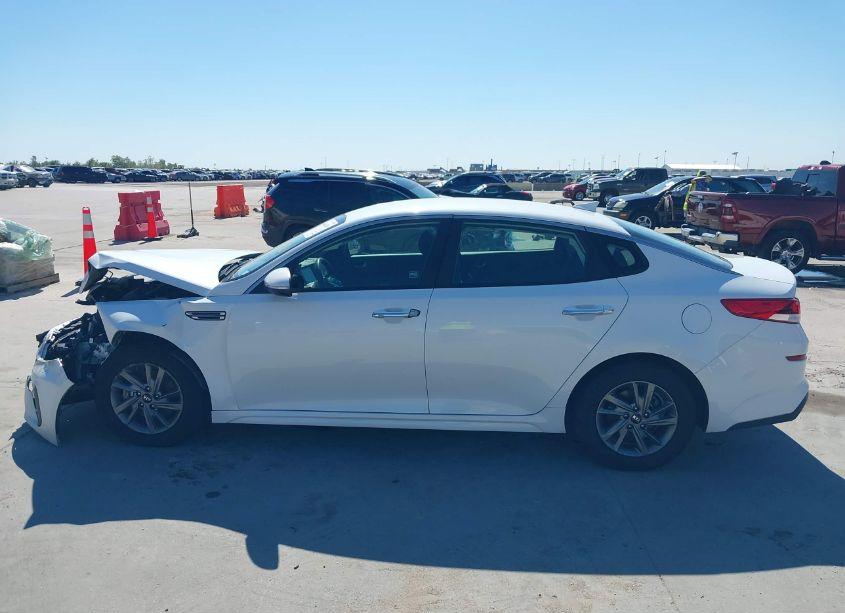 Photo 15 of 2020 Kia Optima LX (VIN 5XXGT4L31LG429265)